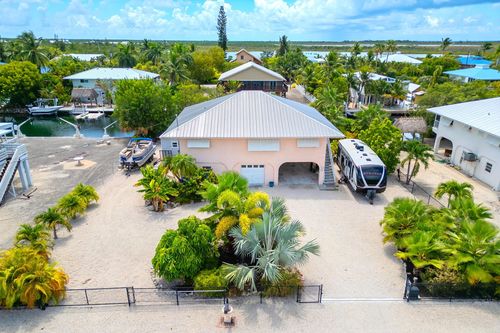 17144 Coral Dr, Sugarloaf Key, FL, 33042-3642 | Card Image