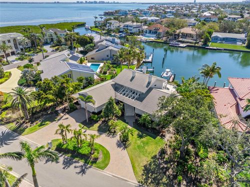 520 Harbor Cay Dr, LONGBOAT KEY, FL, 34228-3547 | Card Image