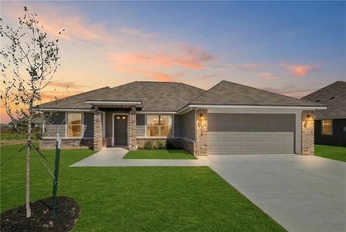 125 Cotton Cove, Snook, TX, 77878 | Card Image