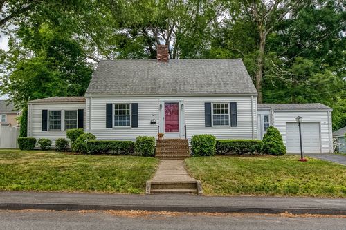 8 Stevens Ter, Randolph, MA, 02368-4722 | Card Image