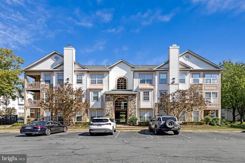 203-5947 Founders Hill Dr, ALEXANDRIA, VA, 22310-5502 | Card Image