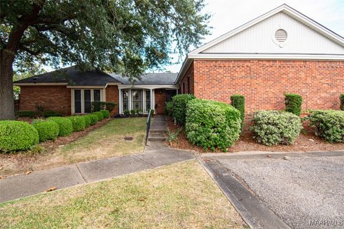 2053 Hazel Hedge Ln, Montgomery, AL, 36106-1529 | Card Image