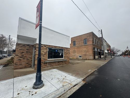 126 Walnut St, Washington, IL, 61571-2646 | Card Image