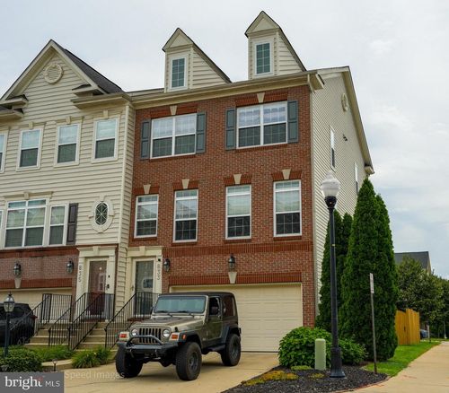 833 Oriole Ave, GLEN BURNIE, MD, 21060-8437 | Card Image
