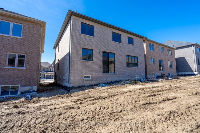 75 Lawrence D Pridham Avenue, House other with 4 bedrooms, 4 bathrooms and 4 parking in New Tecumseth ON | Image 4