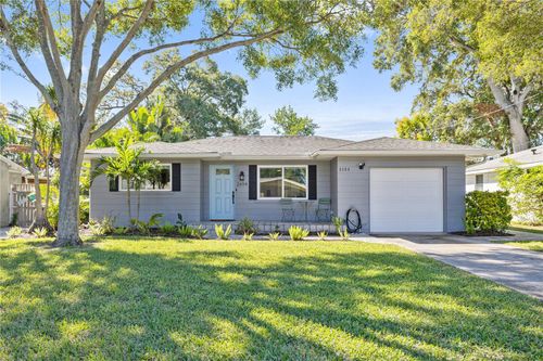 2694 Pinehurst Ave, BELLEAIR BLUFFS, FL, 33770-1725 | Card Image