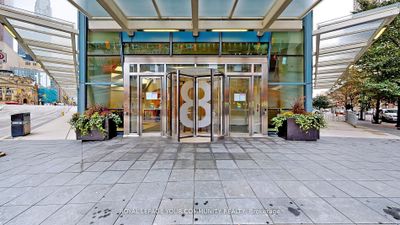 907 - 8 The Esplanade, Condo with 1 bedrooms, 1 bathrooms and null parking in Toronto ON | Image 1