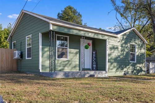 836 W Bell Ave, Rockdale, TX, 76567-2778 | Card Image