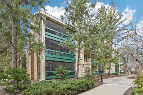 apt-2201-7621 Edinborough Way, Edina, MN, 55435-5276 | Card Image