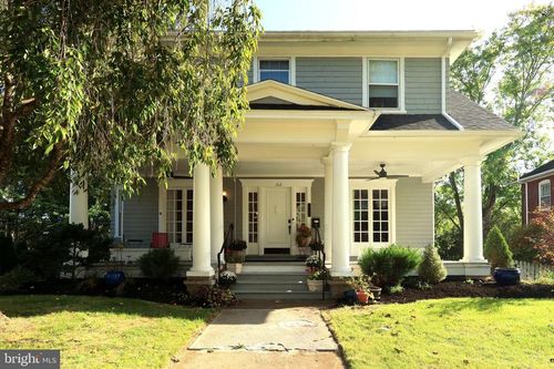 162 E Curtin St, BELLEFONTE, PA, 16823-1719 | Card Image