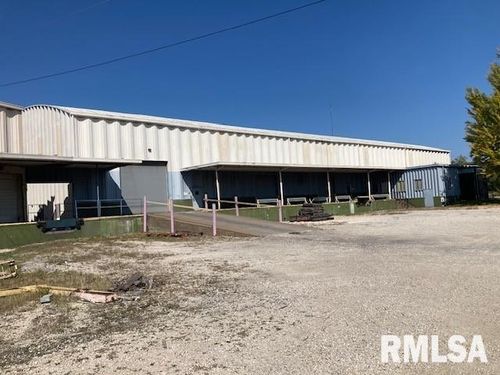bldg-100-200 S Bellingham St, Riverdale, IA, 52722-6313 | Card Image