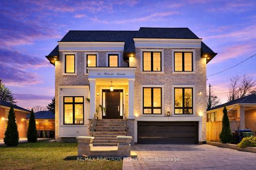 261 Patricia Ave, North York, ON, M2M1J7 | Card Image