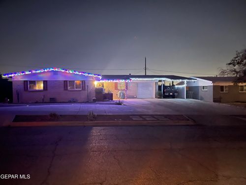 10400 Chinaberry Dr, El Paso, TX, 79925-7718 | Card Image