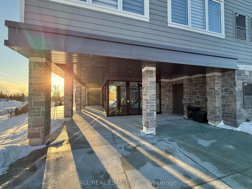 204-19 Hampton Lane, Lakefield, ON, K0L2H0 | Card Image