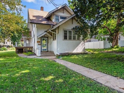 405 Division St E, Buffalo, MN, 55313-1530 | Card Image
