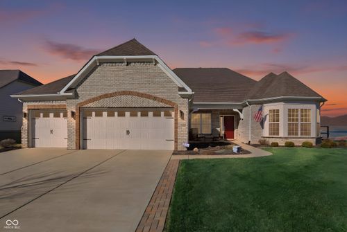 11648 Flynn Pl, Noblesville, IN, 46060-9418 | Card Image