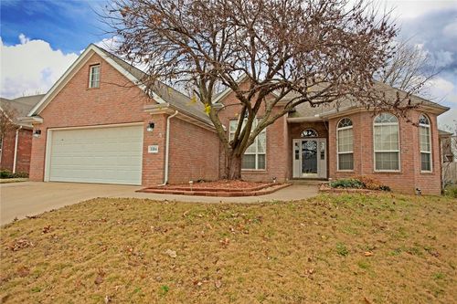 5304 S 44th St, Rogers, AR, 72758-8892 | Card Image