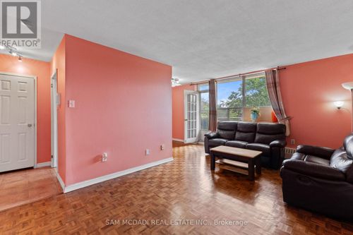 208-3145 Queen Frederica Drive, Mississauga (Applewood), ON, L4Y3A7 | Card Image