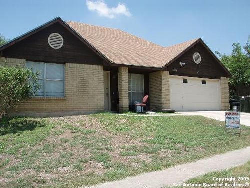 3329 Country Vw, Cibolo, TX, 78108-2121 | Card Image