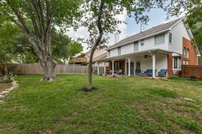 Privacy, beautiful lawn and trees. Room for a pool and/or garden! | Image 34