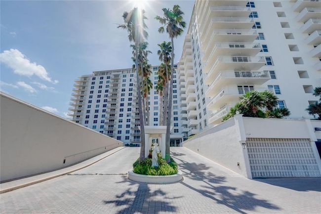APT-404 - 1 Las Olas Cir, Condo with 2 bedrooms, 2 bathrooms and null parking in Fort Lauderdale FL | Image 59