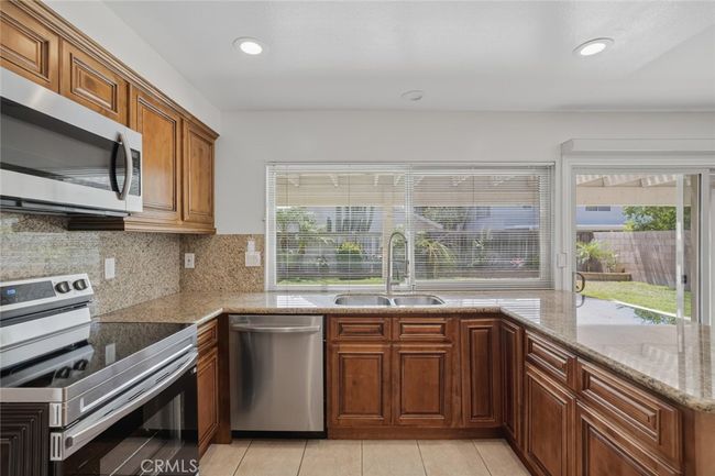 14652 Devonshire Ave, House other with 3 bedrooms, 3 bathrooms and 4 parking in Tustin CA | Image 12