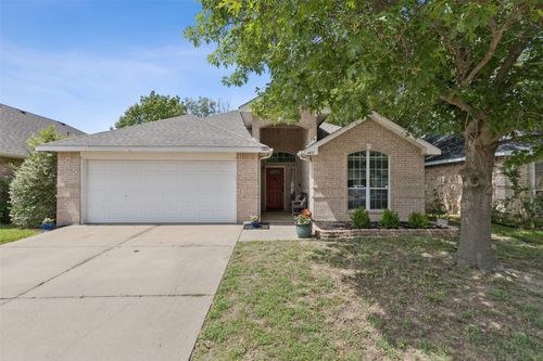 4411 New Meadow Dr, Mansfield, TX, 76063-6771 | Card Image