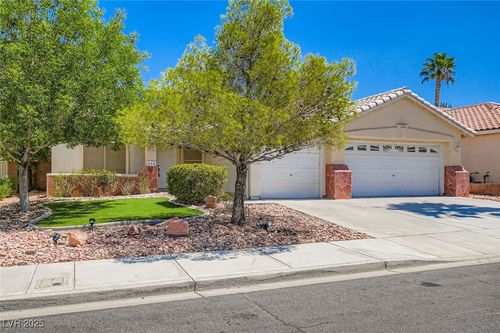 848 Sandhill Sage St, Henderson, NV, 89052-2915 | Card Image