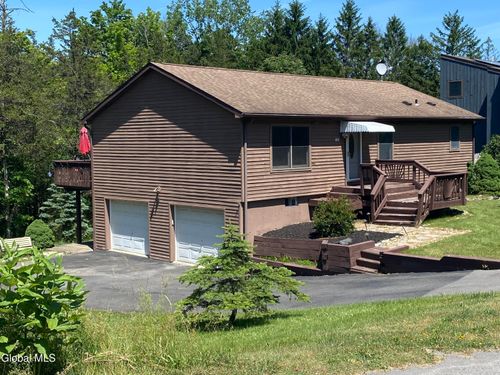 86 Superstitious Dr, Athens, NY, 12015-4000 | Card Image