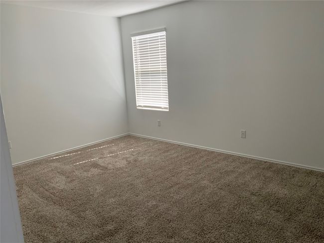 345 Soapstone Pass, House other with 4 bedrooms, 3 bathrooms and 4 parking in Maxwell TX | Image 6