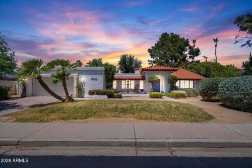 6318 E Paradise Ln, Scottsdale, AZ, 85254-1306 | Card Image