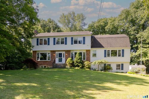 27 Round Hill Dr, Danbury, CT, 06811-3415 | Card Image