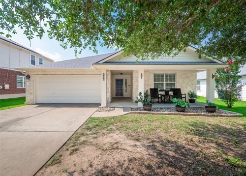 7818 Squirrel Hollow Dr, Georgetown, TX, 78628-3712 | Card Image
