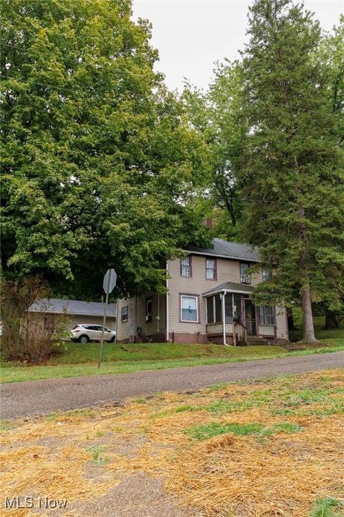 318 N 5th St, Dennison, OH, 44621-1244 | Card Image