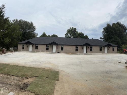 824 Ellis Ave, Trumann, AR, 72472-1300 | Card Image