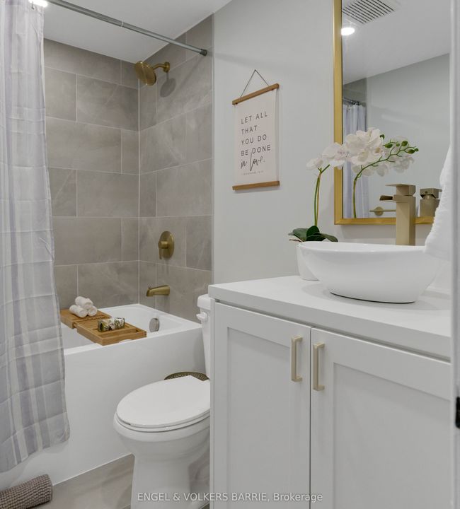 78 Leo Blvd, House other with 4 bedrooms, 2 bathrooms and 4 parking in Wasaga Beach ON | Image 30