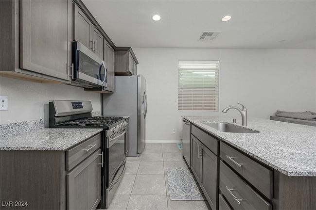 2675 Chinaberry Hill St, Townhouse with 2 bedrooms, 2 bathrooms and null parking in Laughlin NV | Image 16