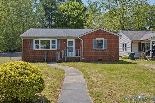 407 Henry St, Suffolk, VA, 23434-3711 | Card Image