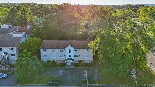 231 Blauvelt Rd, Monsey, NY, 10952-2148 | Card Image
