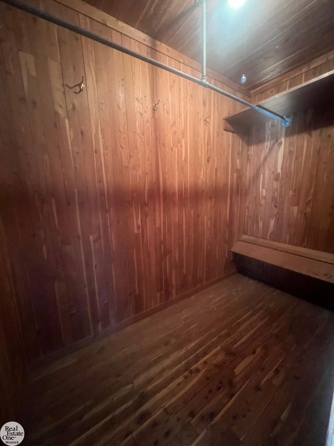 Cedar closet extension | Image 49