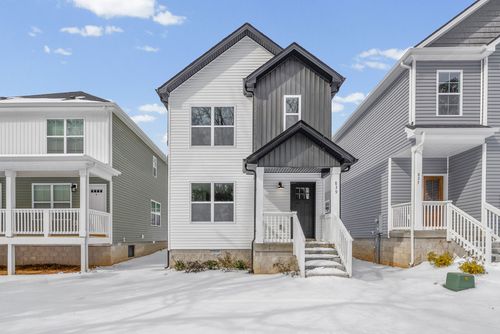 839 Cumberland Dr, Clarksville, TN, 37040-4051 | Card Image