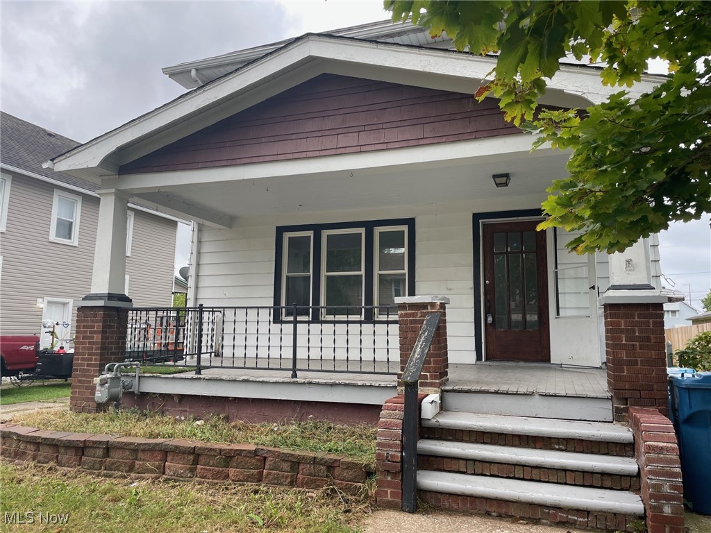 Delaware Ave, Lorain, OH 44052
