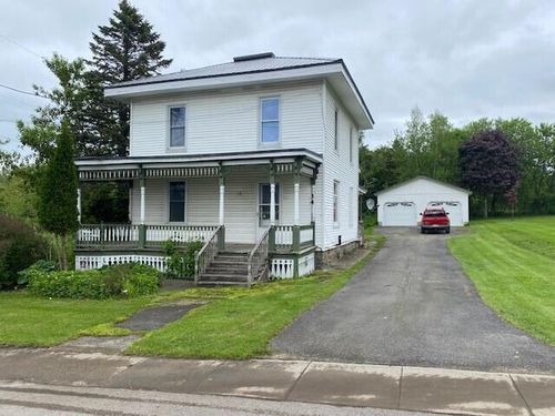 34 State Route 95, Moira, NY, 12957-2201 | Card Image