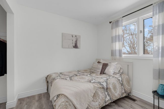 203 Camilla Cres, House other with 5 bedrooms, 2 bathrooms and 5 parking in Thornton ON | Image 20