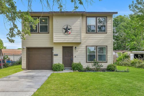 1216 8th Ave N, Texas City, TX, 77590-7405 | Card Image