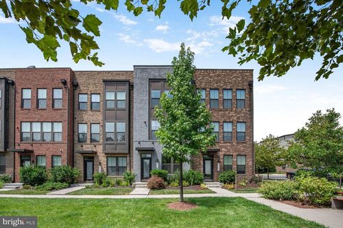 22186 Mccormick Ter, ASHBURN, VA, 20148-7586 | Card Image