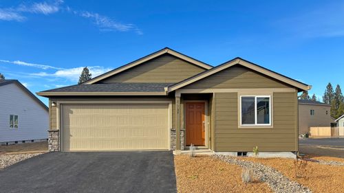 51789 Jubilee Pine Dr, La Pine, OR, 97739-8705 | Card Image