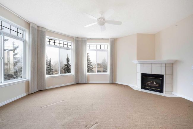 2114 Patterson View Sw, Home with 2 bedrooms, 2 bathrooms and 1 parking in Calgary AB | Image 3