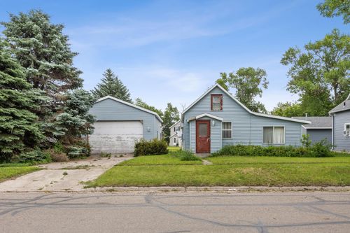 118 2nd St Sw, Hillsboro, ND, 58045-4419 | Card Image