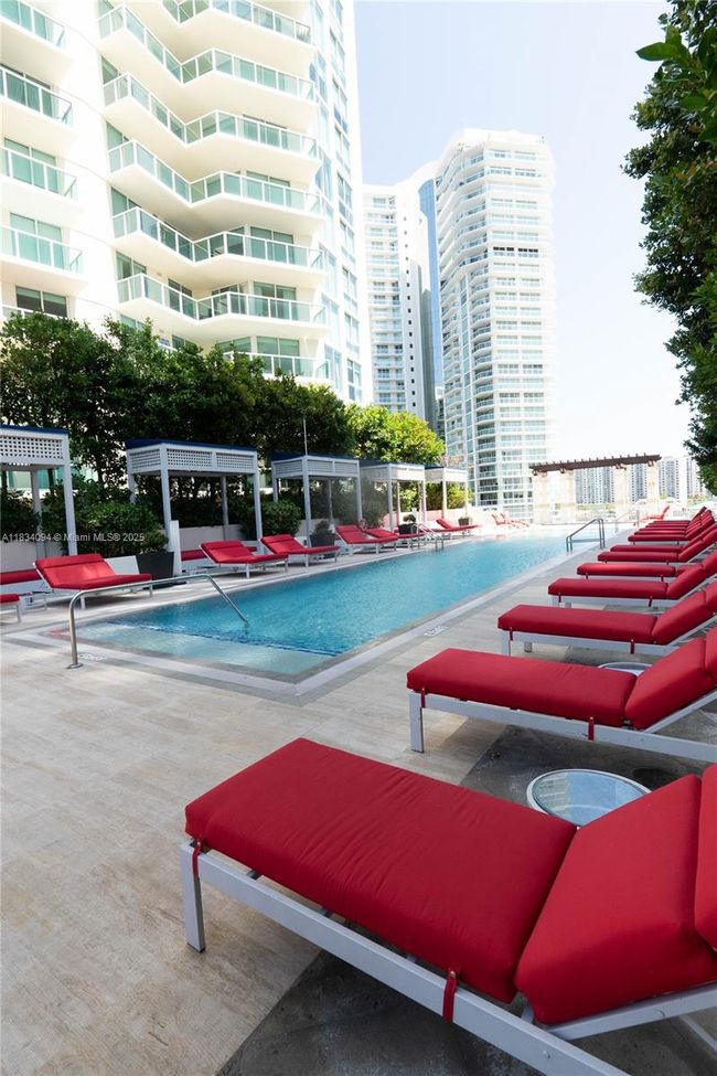 1-TH403 - 150 Sunny Isles Blvd, Townhouse with 3 bedrooms, 2 bathrooms and null parking in Sunny Isles Beach FL | Image 20